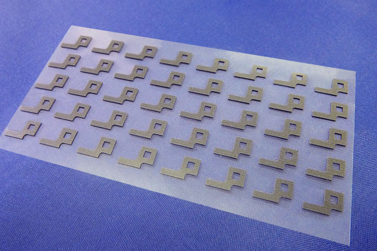 フィルム・スポンジ等の量産案件抜き加工